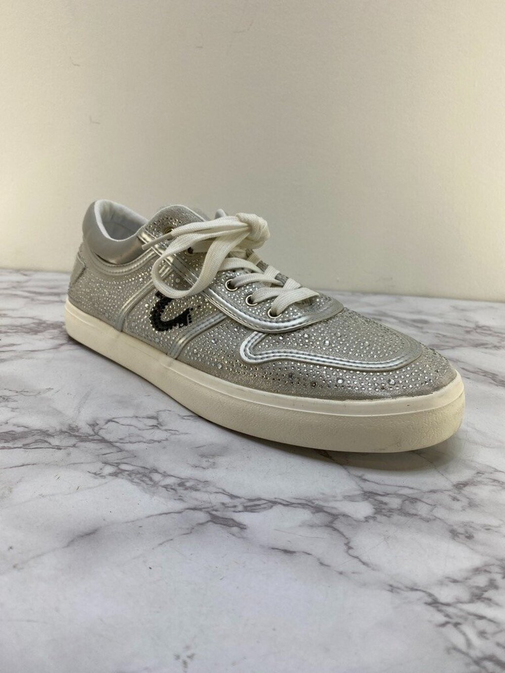 True Religion Esperanza Women's Rhineston Silver Sneaker SZ 10 - Picture 6 of 11